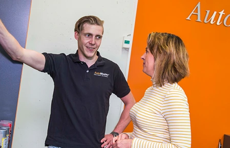 Vi har laget en liste med 7 ting du kan fikse selv før EU-kontrollen for å spare penger)